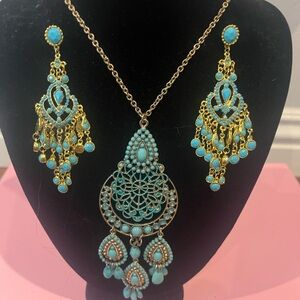 Kendra Scott inspiration Turquoise and Gold Statement Necklace and Earring Set